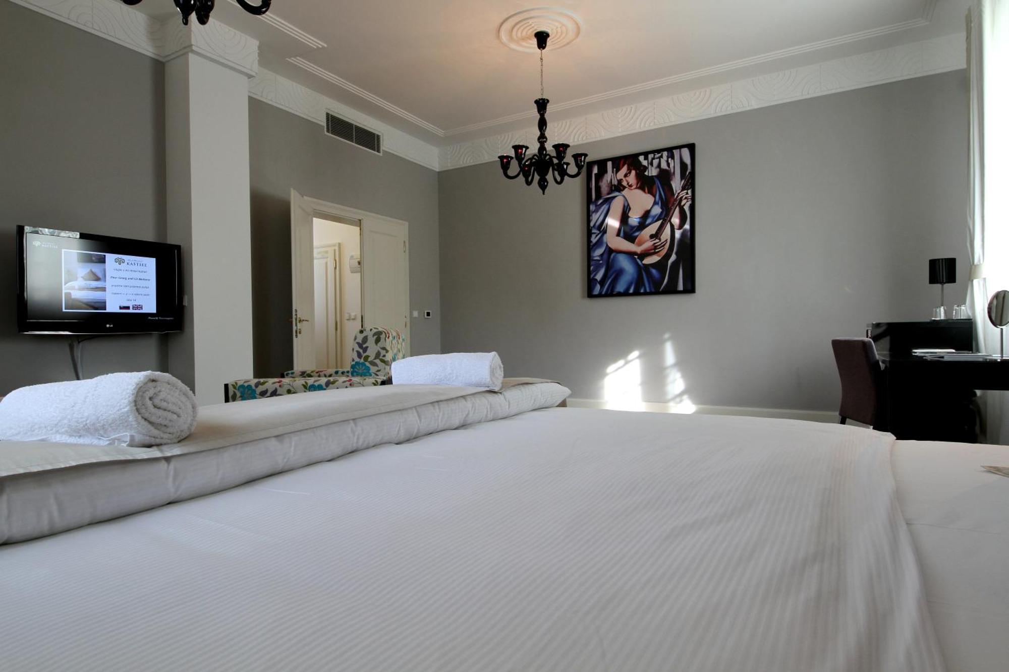 Art Hotel Kastiel Tomasov Номер фото